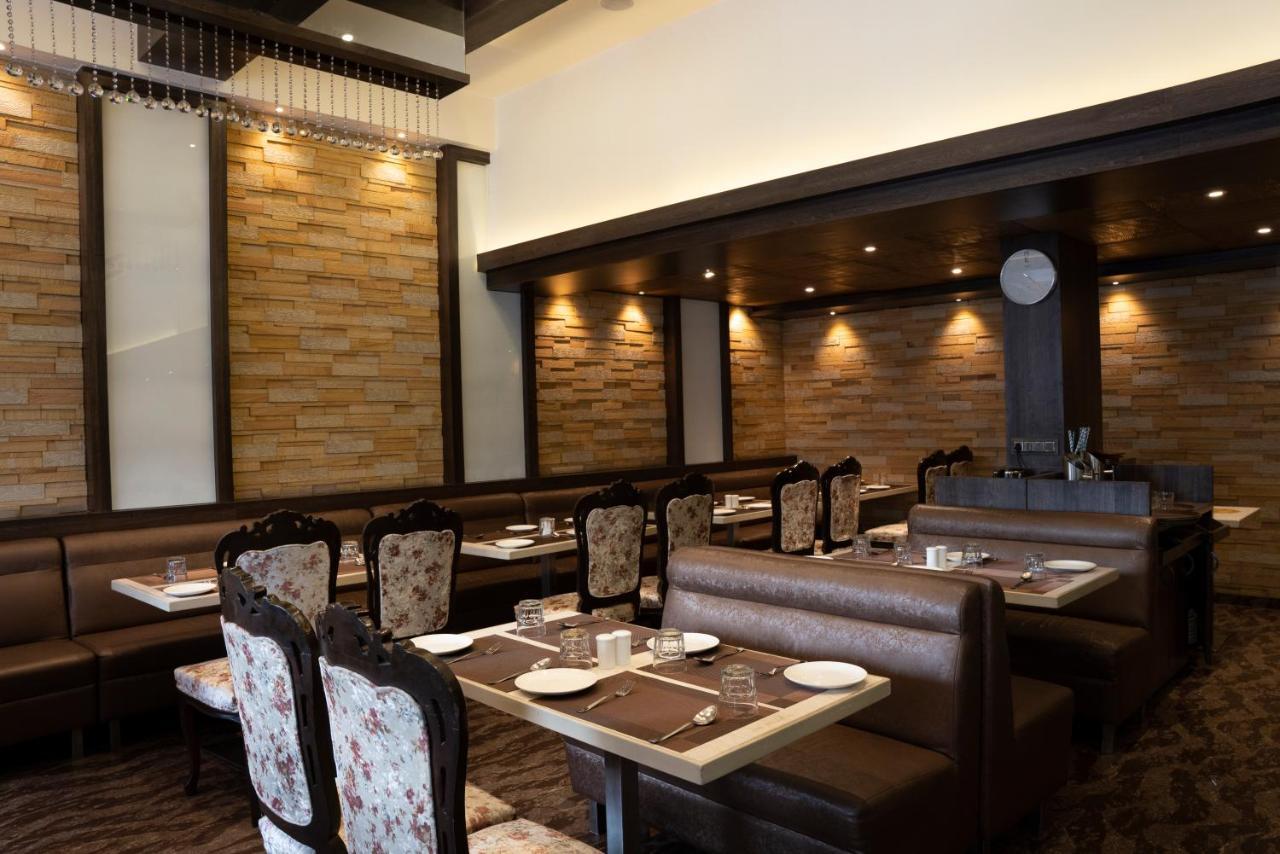 Gold Crest Business Hotel Navi Mumbai Exteriör bild