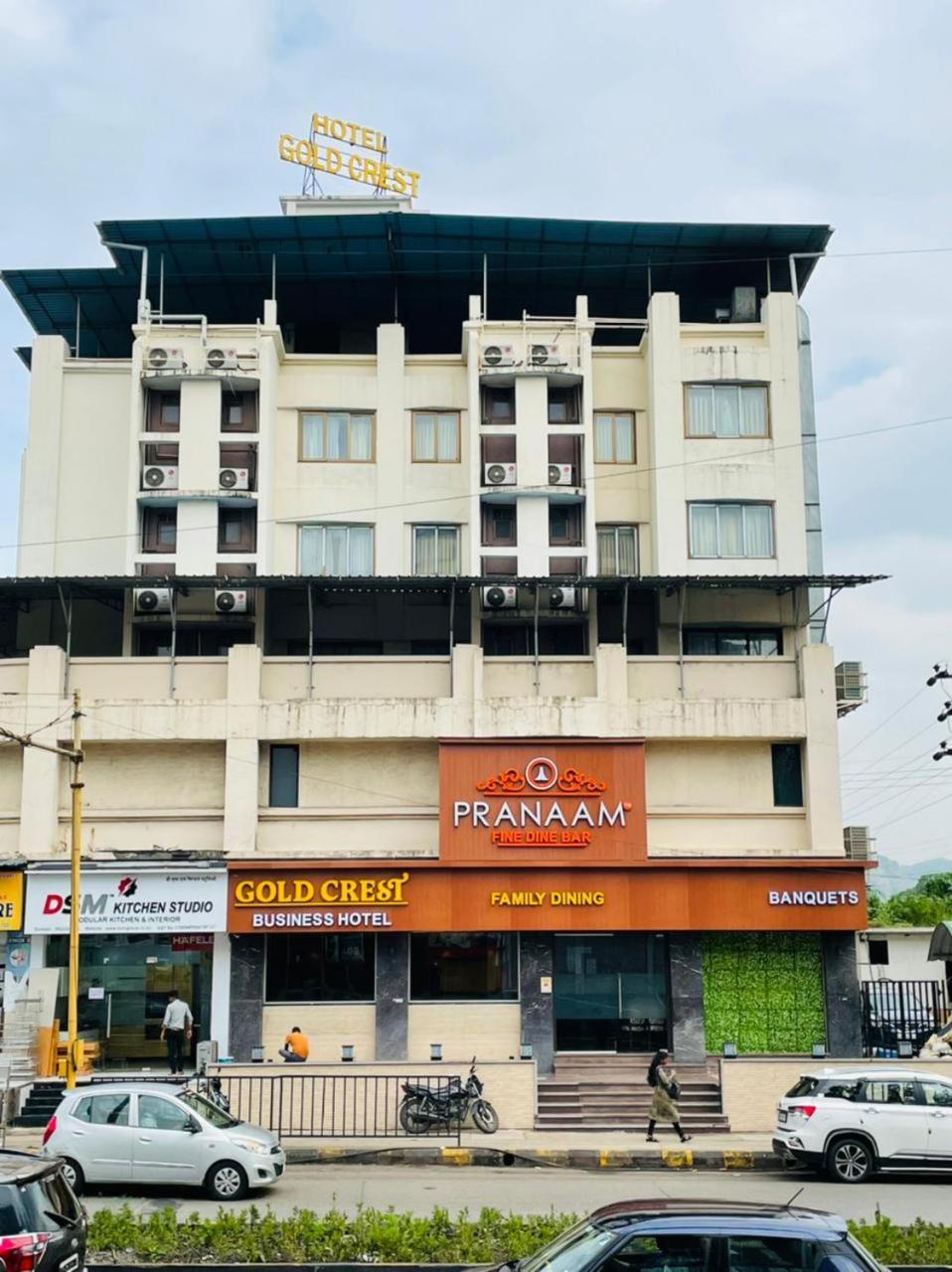 Gold Crest Business Hotel Navi Mumbai Exteriör bild